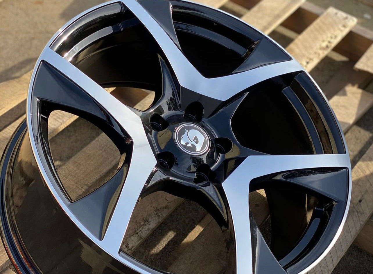 HSV R8 20INCH