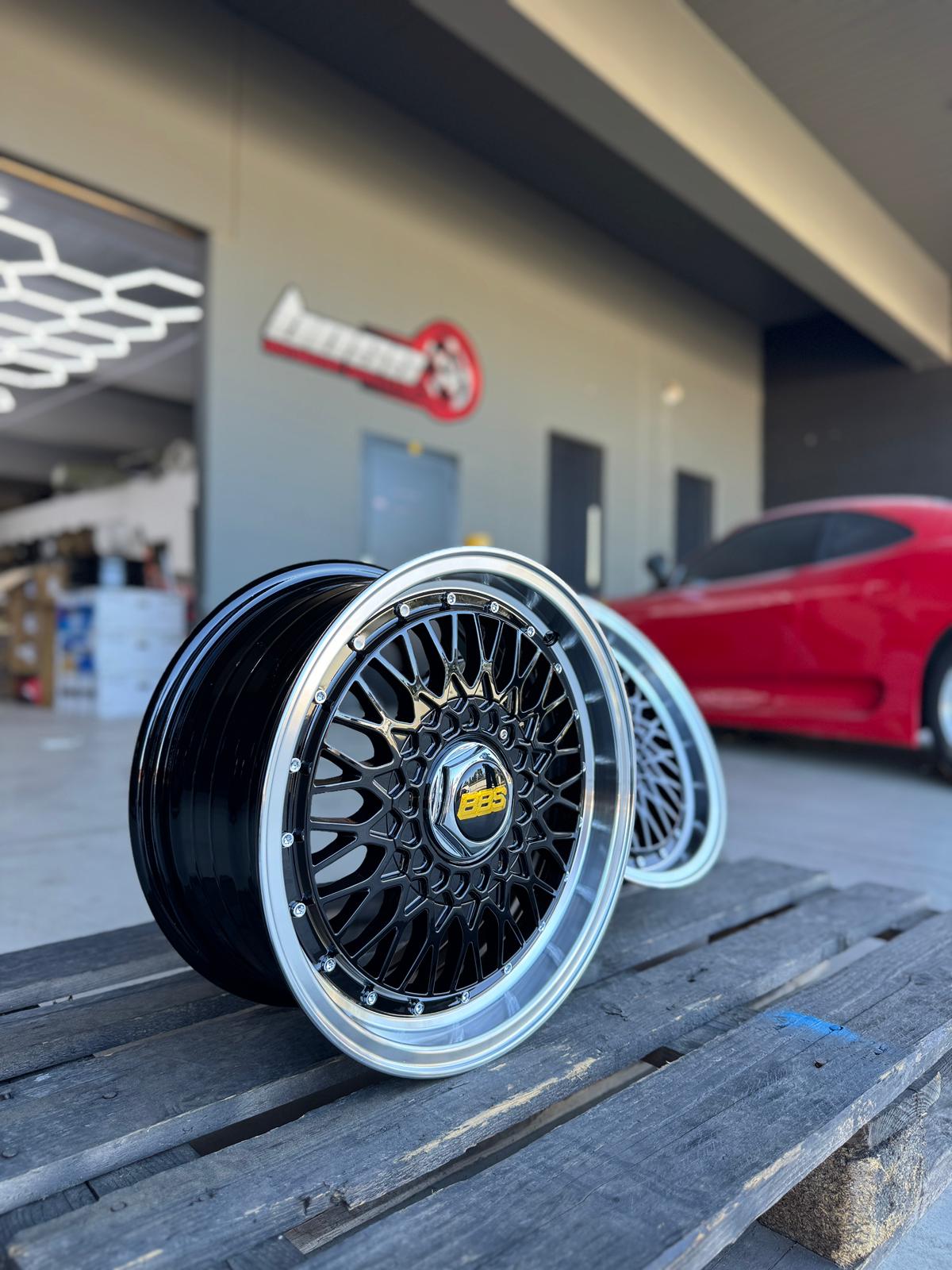 BB5 RS Style Wheels