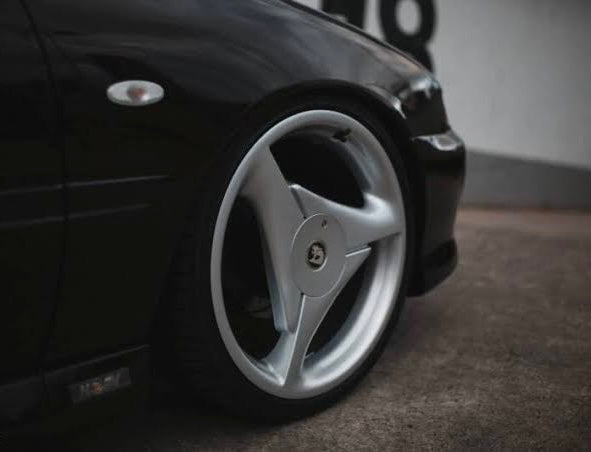 HSV TRI SPOKE – Boss Motorsport Wheels & Tyre